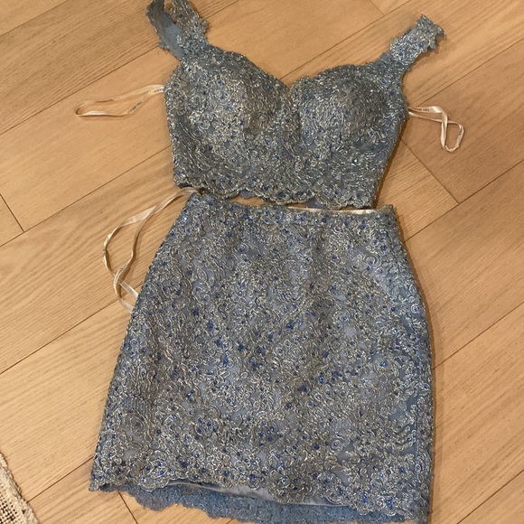 Sherri hill mini skirt set size